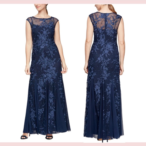 NEW $219 Alex Evenings [ 14 ] Illusion Neck Lace Embroider Godet Gown Navy‎ - Picture 1 of 13